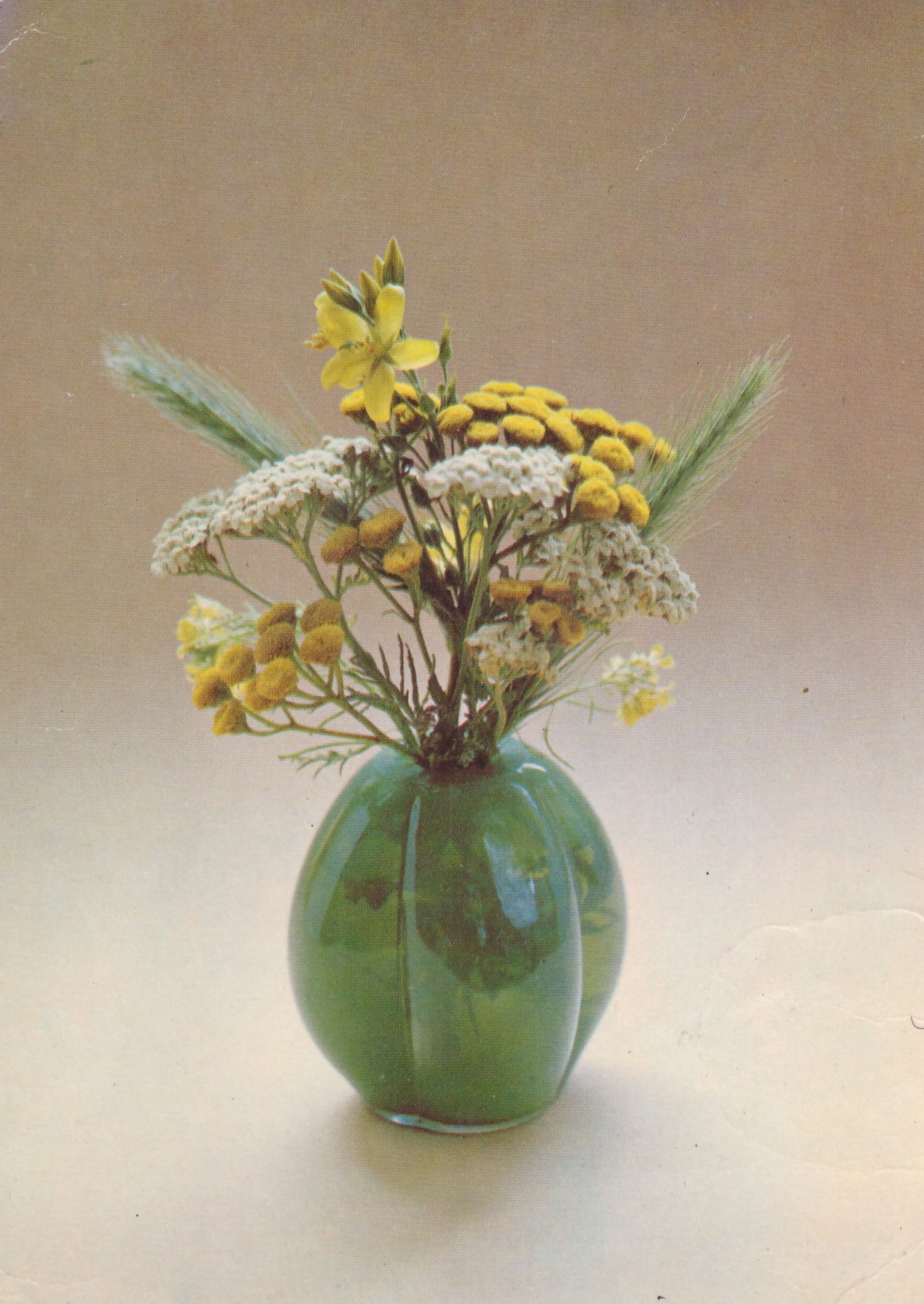 Ваза с цветами 1987 флористика